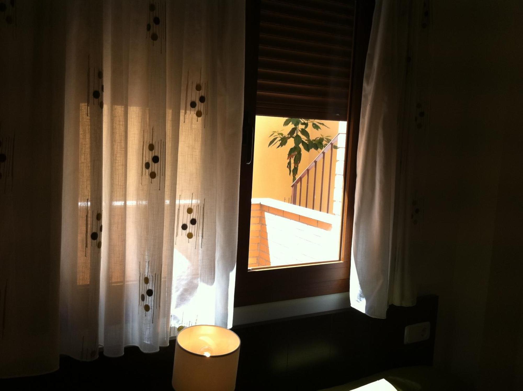 Hostal Granado Madrid Ngoại thất bức ảnh